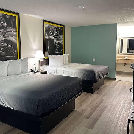 Super 8 By Wyndham Kannapolis Ngoại thất bức ảnh