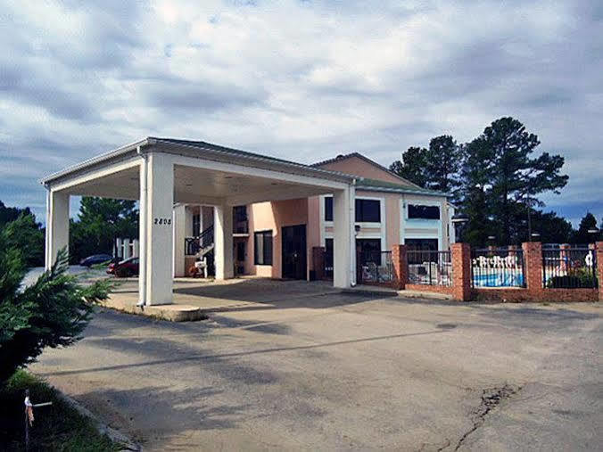 Super 8 By Wyndham Kannapolis Ngoại thất bức ảnh